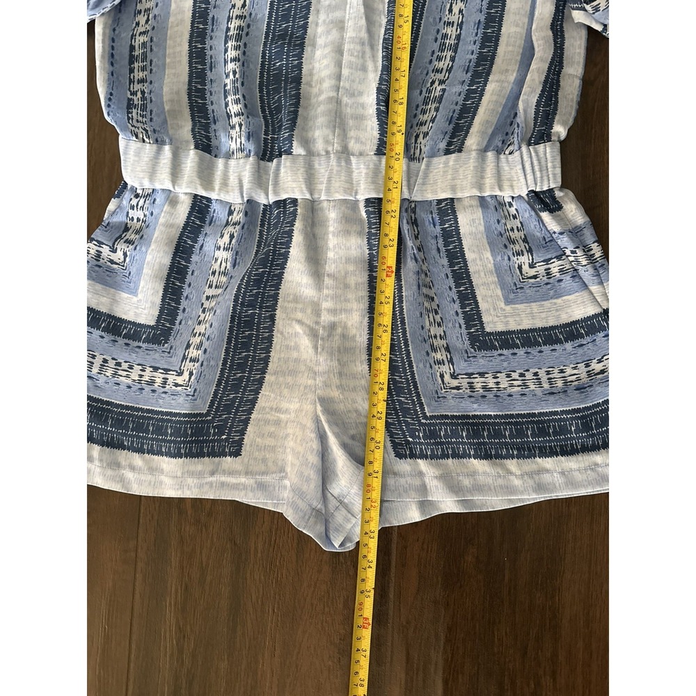 BCBG MAXAZRIA SIZE S SOREN BLUE PRINT V-NECK ROMPER - Picture 9 of 11